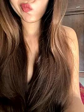 Photos of Queen_Shanuu from StripChat is Group