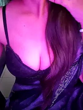 queen_visakha from StripChat is Freechat