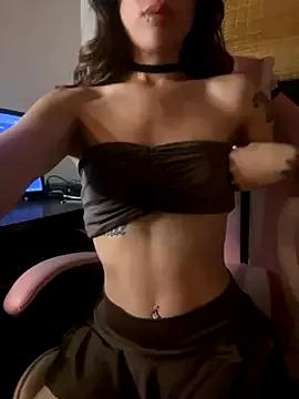 QueenCat222 from StripChat is Freechat