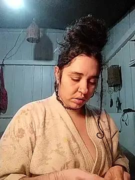 Queenyyy from StripChat is Freechat