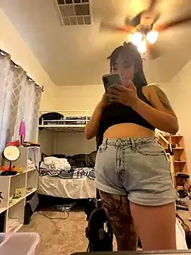 RacccoonBaby07 from StripChat is Freechat