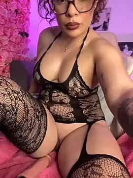 Girls and cam to cam: Watch as these sophisticated entertainers uncover their stunning costumes and curvaceous curves online!