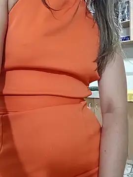 rachellboom from StripChat is Freechat