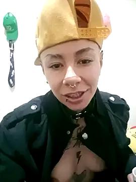 real_fenix from StripChat is Freechat