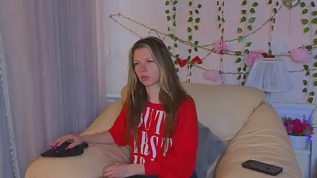 Real_Tini from StripChat is Freechat