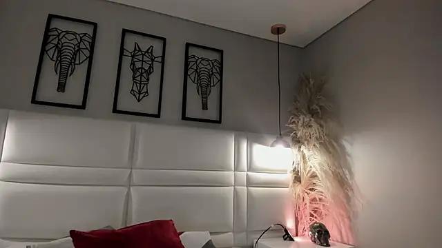 Rebeca_jones from StripChat is Freechat