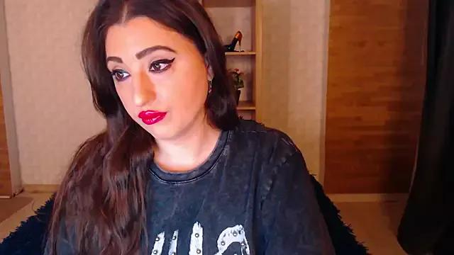 Girls and cam to cam: Watch as these sophisticated entertainers uncover their stunning costumes and curvaceous curves online!