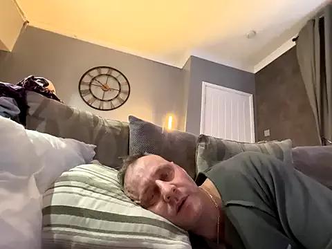 Reggie_roxie from StripChat is Freechat