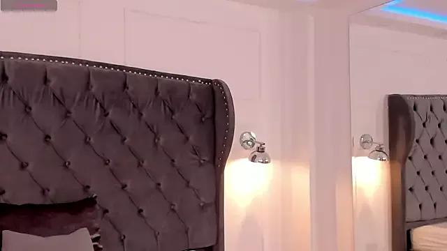 Girls and cam to cam: Watch as these sophisticated entertainers uncover their stunning costumes and curvaceous curves online!