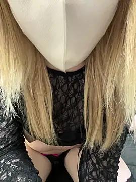 Photos of Remi_official from StripChat is Freechat