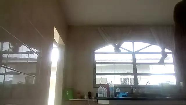 RenziSantos from StripChat is Freechat