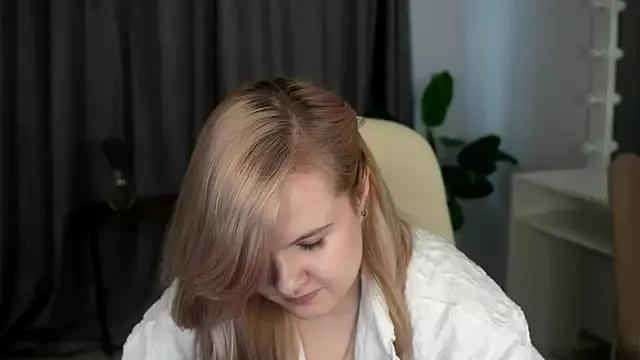RexanneAytes from StripChat is Freechat