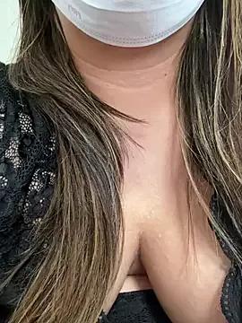 Photos of ria_0012 from StripChat is Freechat