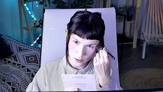 Girls and cam to cam: Watch as these sophisticated entertainers uncover their stunning costumes and curvaceous curves online!