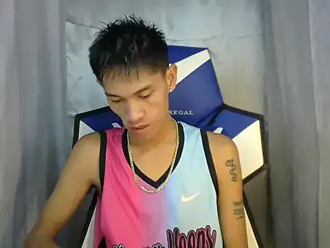 riks_tyler from StripChat is Freechat