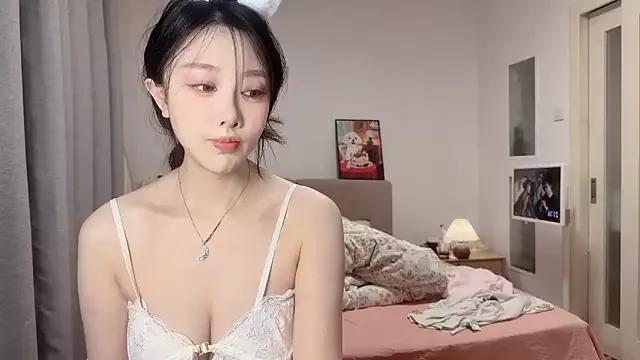 RitaSu from StripChat is Freechat