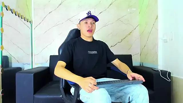 robertsmith_1 from StripChat is Freechat