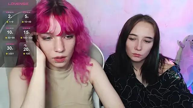 Girls and cam to cam: Watch as these sophisticated entertainers uncover their stunning costumes and curvaceous curves online!