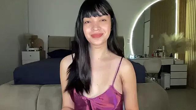 Rogueblaze from StripChat is Freechat