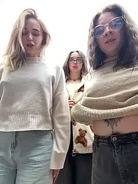 Girls and cam to cam: Watch as these sophisticated entertainers uncover their stunning costumes and curvaceous curves online!