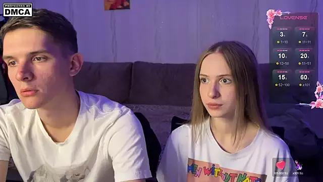 Romanhavesweetydick777 from StripChat is Freechat