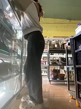 Rosa_998 from StripChat is Freechat