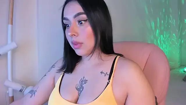 Girls and cam to cam: Watch as these sophisticated entertainers uncover their stunning costumes and curvaceous curves online!