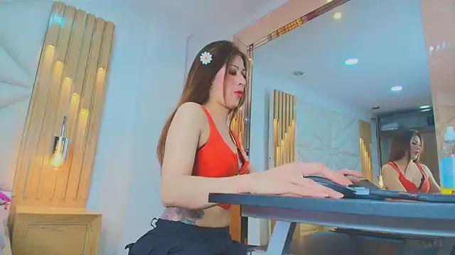 Rose_Nichols from StripChat is Freechat