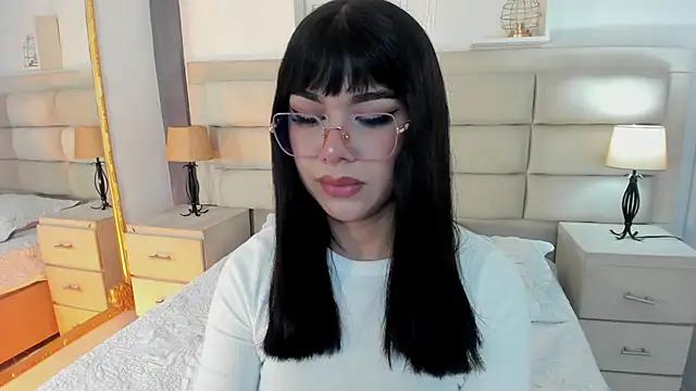 Girls and cam to cam: Watch as these sophisticated entertainers uncover their stunning costumes and curvaceous curves online!