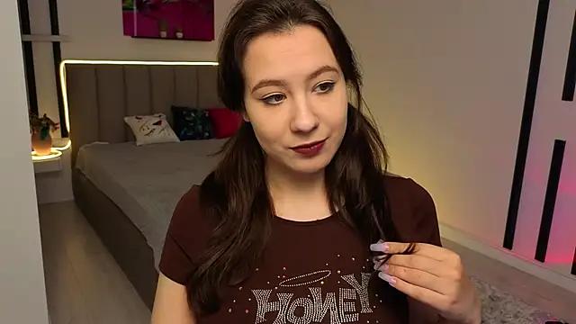 Girls and cam to cam: Watch as these sophisticated entertainers uncover their stunning costumes and curvaceous curves online!