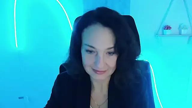 Girls and cam to cam: Watch as these sophisticated entertainers uncover their stunning costumes and curvaceous curves online!