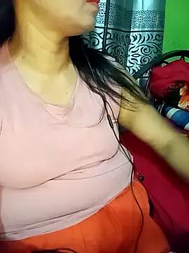 Rubina3344 from StripChat is Freechat