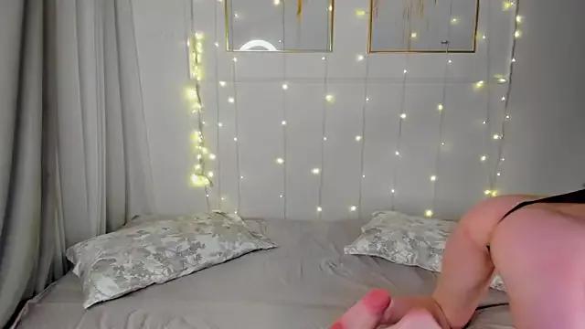 Girls and cam to cam: Watch as these sophisticated entertainers uncover their stunning costumes and curvaceous curves online!