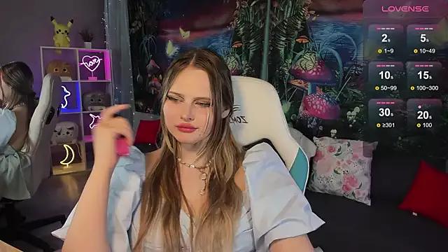 Girls and cam to cam: Watch as these sophisticated entertainers uncover their stunning costumes and curvaceous curves online!
