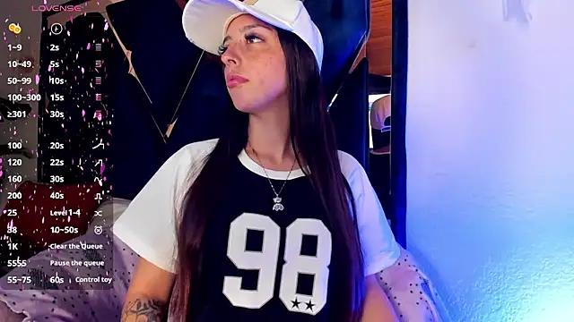 sadashi_moon_ from StripChat is Freechat