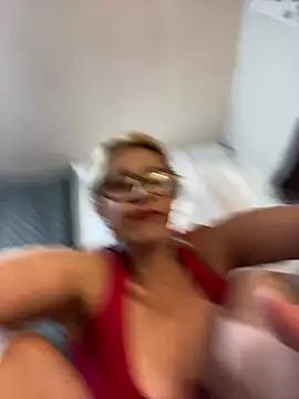 SahoryHorny from StripChat is Freechat