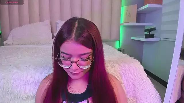 Girls and cam to cam: Watch as these sophisticated entertainers uncover their stunning costumes and curvaceous curves online!
