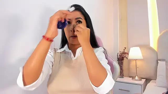Girls and cam to cam: Watch as these sophisticated entertainers uncover their stunning costumes and curvaceous curves online!