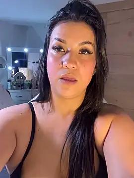 Girls and cam to cam: Watch as these sophisticated entertainers uncover their stunning costumes and curvaceous curves online!