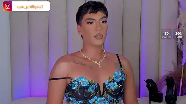 Girls and cam to cam: Watch as these sophisticated entertainers uncover their stunning costumes and curvaceous curves online!
