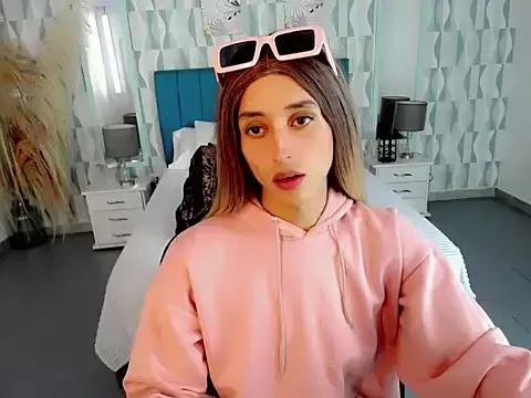 Girls and cam to cam: Watch as these sophisticated entertainers uncover their stunning costumes and curvaceous curves online!