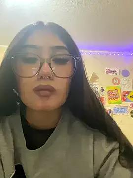 samanthaa_miller from StripChat is Freechat