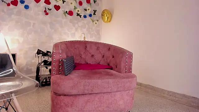 Girls and cam to cam: Watch as these sophisticated entertainers uncover their stunning costumes and curvaceous curves online!