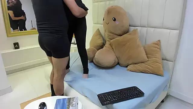 Girls and cam to cam: Watch as these sophisticated entertainers uncover their stunning costumes and curvaceous curves online!