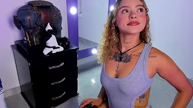 Girls and cam to cam: Watch as these sophisticated entertainers uncover their stunning costumes and curvaceous curves online!