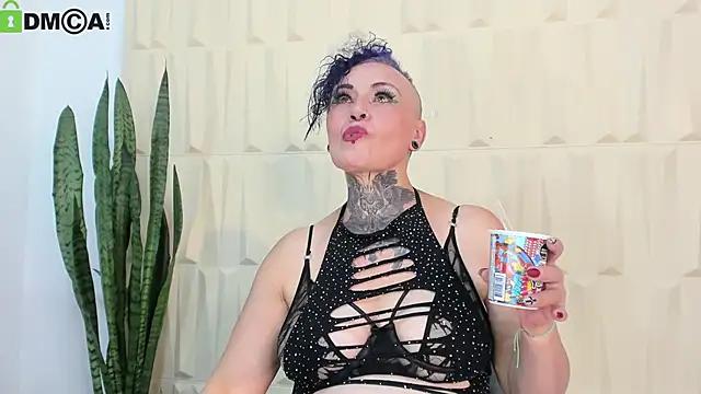 Girls and cam to cam: Watch as these sophisticated entertainers uncover their stunning costumes and curvaceous curves online!