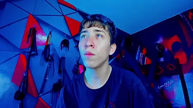 Santiago_LatinBoy from StripChat is Freechat