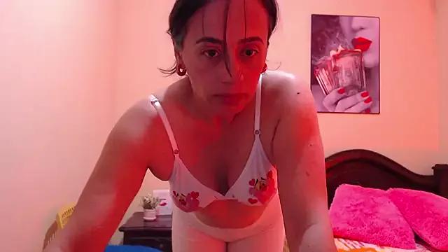 Girls and cam to cam: Watch as these sophisticated entertainers uncover their stunning costumes and curvaceous curves online!