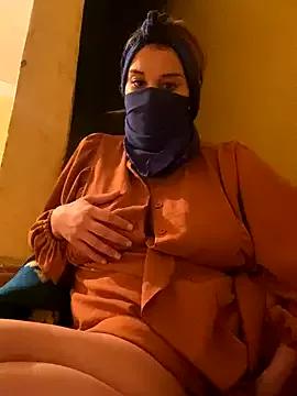 SaraChouchou from StripChat is Freechat