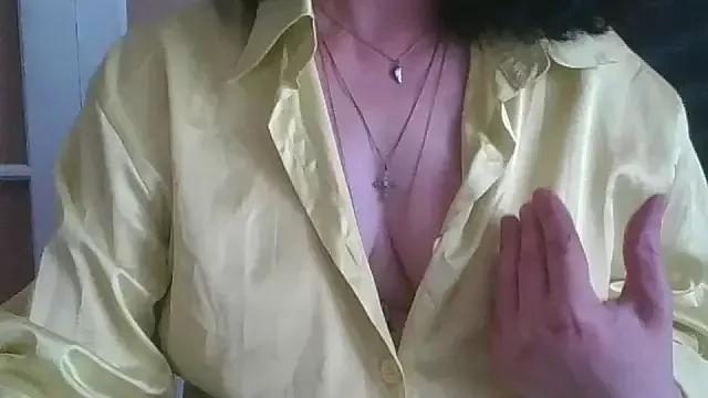sarahspotlight from StripChat is Freechat